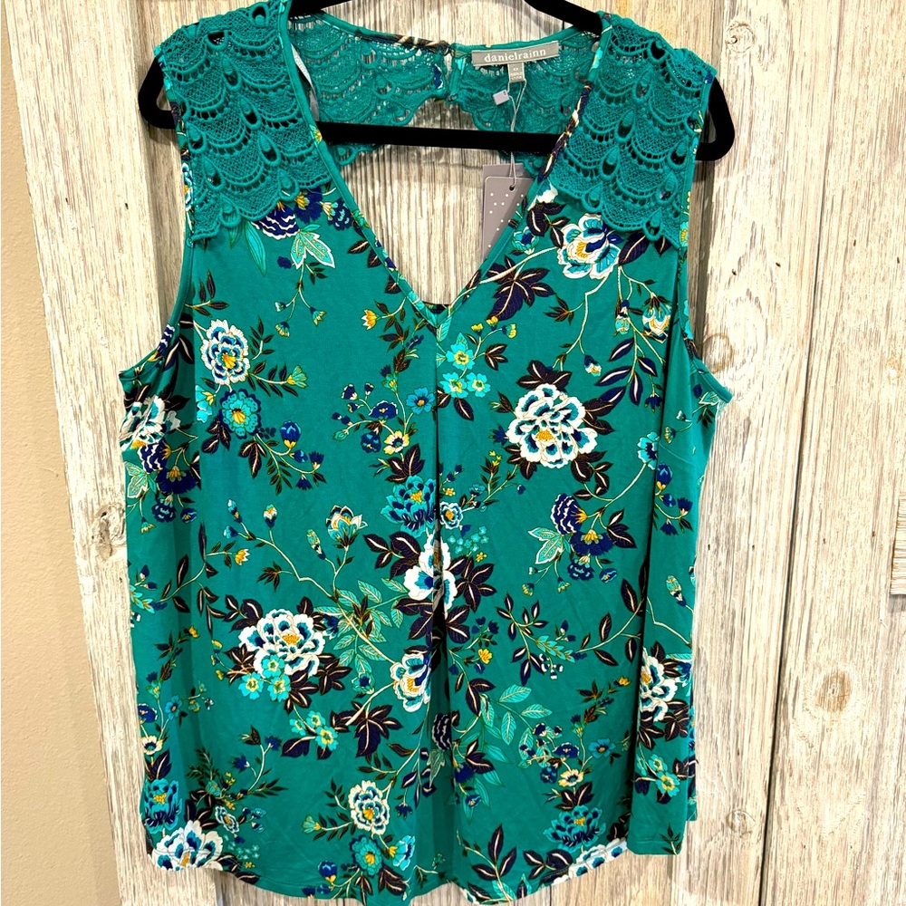 Daniel Rainn tank for women sz 2X NWT